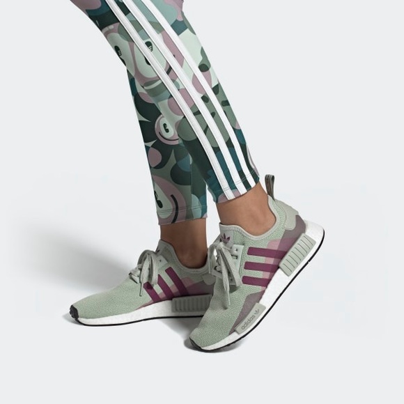 NWT Adidas NMD_R1 shoes - Picture 7 of 7